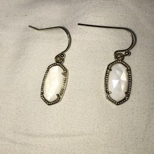 White and gold Kendra Scott dangle earrings